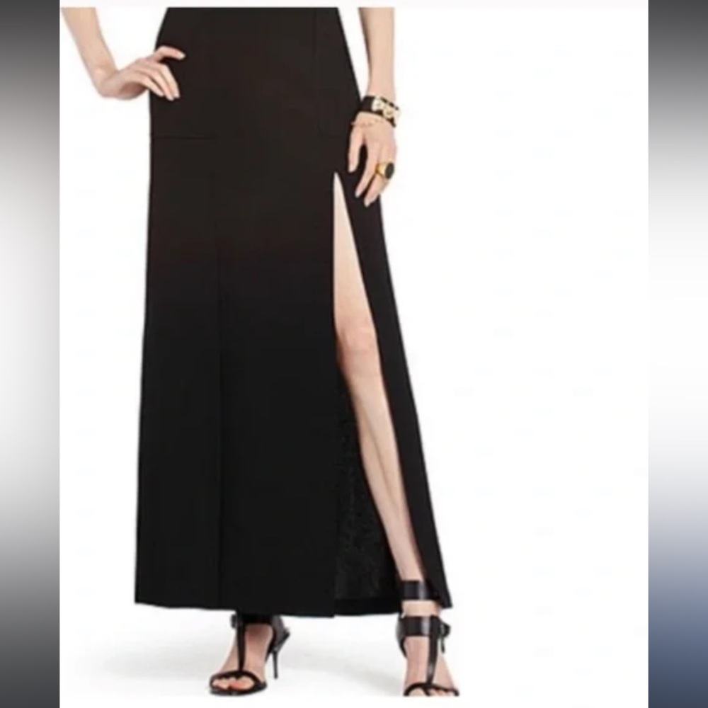 BCBG Max Azria Skirt NWT size 8